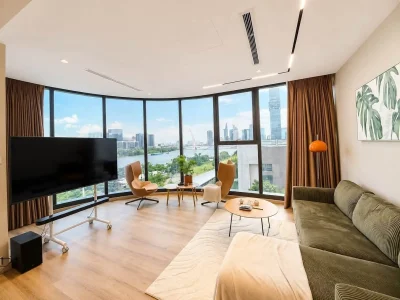 Bán 3phòng ngủ Vòng Cung 121m2 View Bitexco Vinhomes Golden River Bason Quận1
