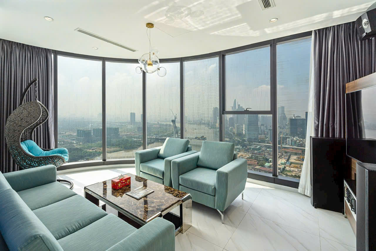 FOR RENT 3BEDROOM-2WC|121m2| CURVED LAYOUT WITH FULL BITEXCO VIEW  VINHOMES GOLDEN RIVER BASON DISTRICT 1|CBD SAIGON PROPERTY
