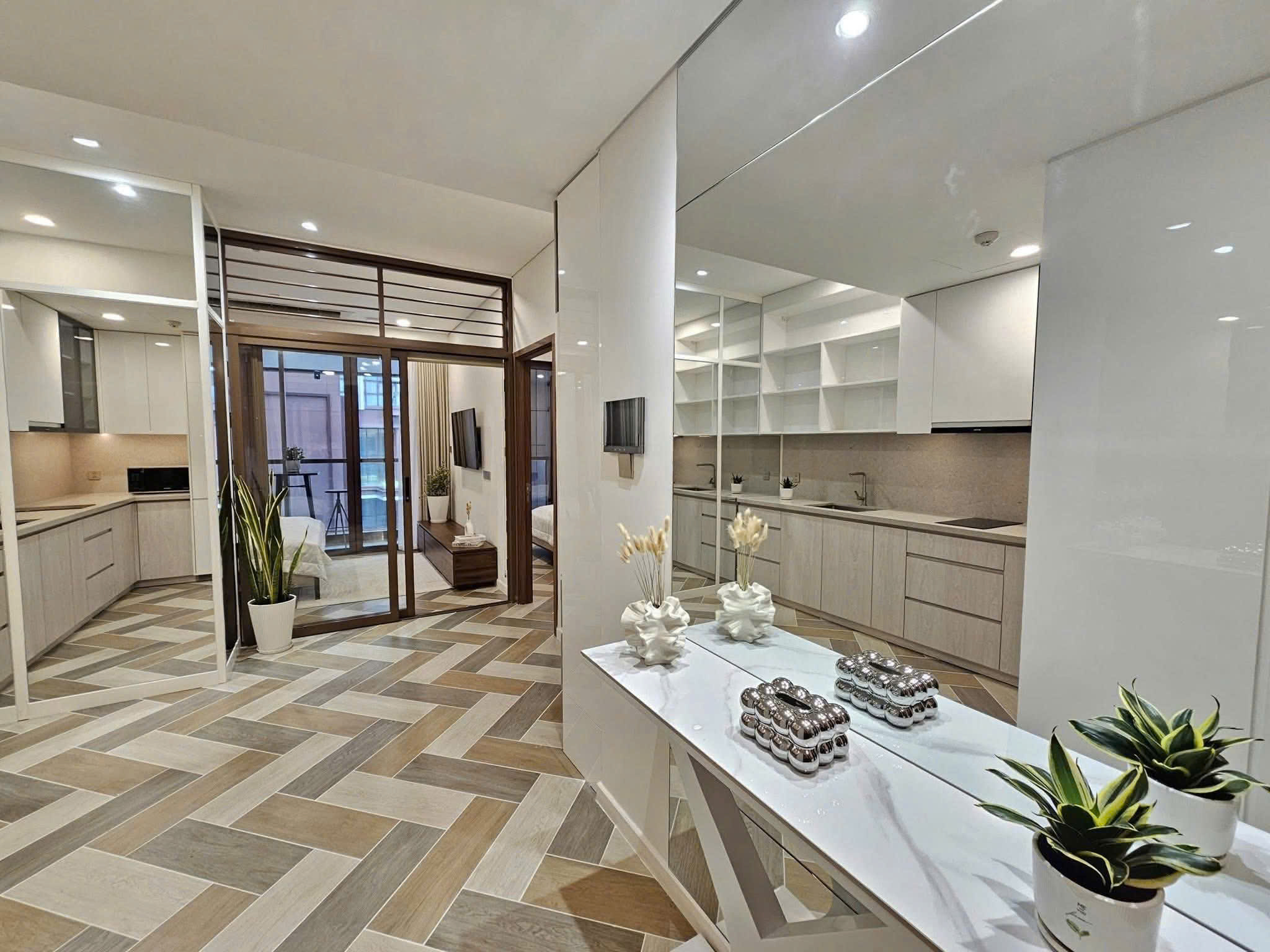 CẦN BÁN NHANH 1PN-1WC| 13,5 TỶ all in | The Galleria METROPOLE THỦ THIÊM QUẬN 2|CBD SAIGON PROPERTY