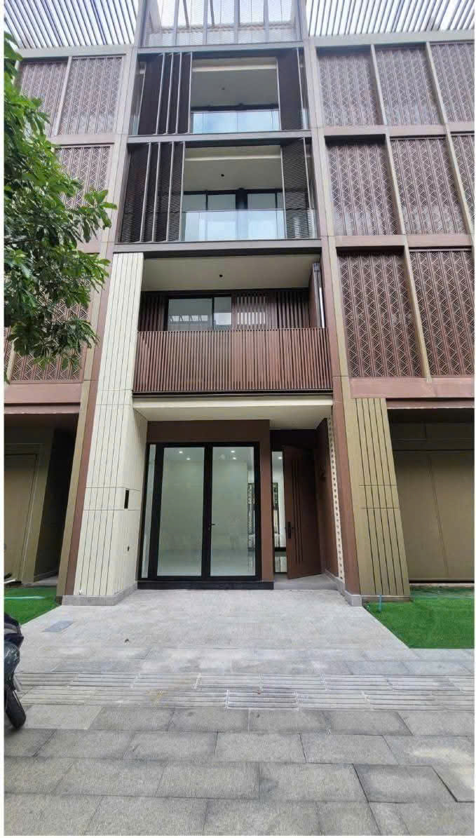 CHO THUÊ SHOPHOUSE 4 TẦNG SOHO THE GLOBAL CITY| CBD SAIGON PROPERTY